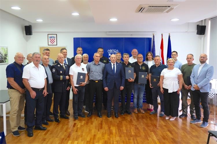 Slika /FOTO 2025-3/MHB 05.09.2025.__0001.jpg